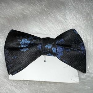 Blue floral brand new Express pre made bow tie.